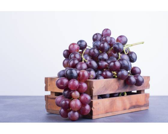 Australia Black Seedless Grapes